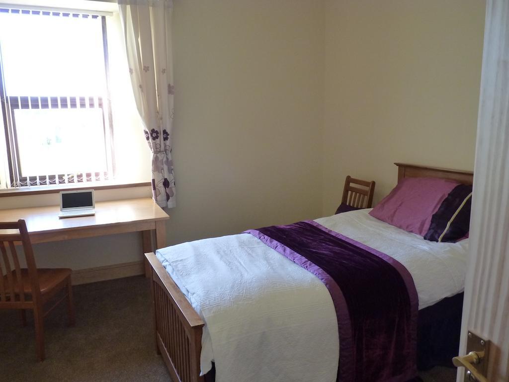 Old Police House Bed and Breakfast Haverfordwest Habitación foto